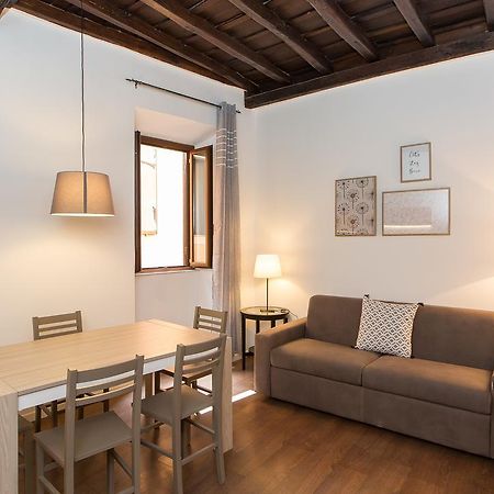 Rental In Rome Pelliccia Exterior photo
